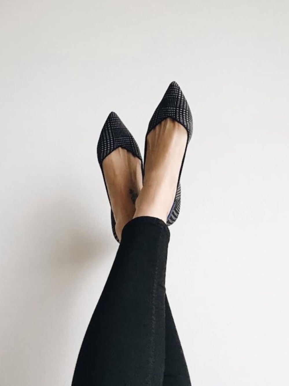Rothy’s Black Glen Plaid Point Size 8.5